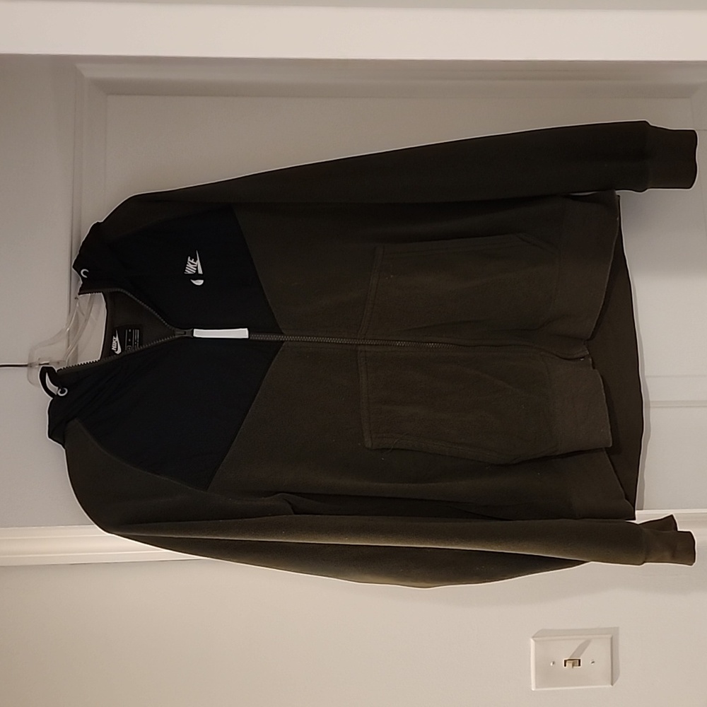 Nike zip up